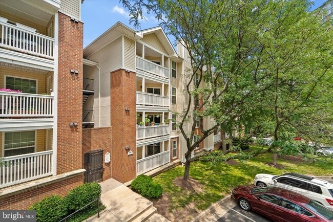 property at 1524 Lincoln Way