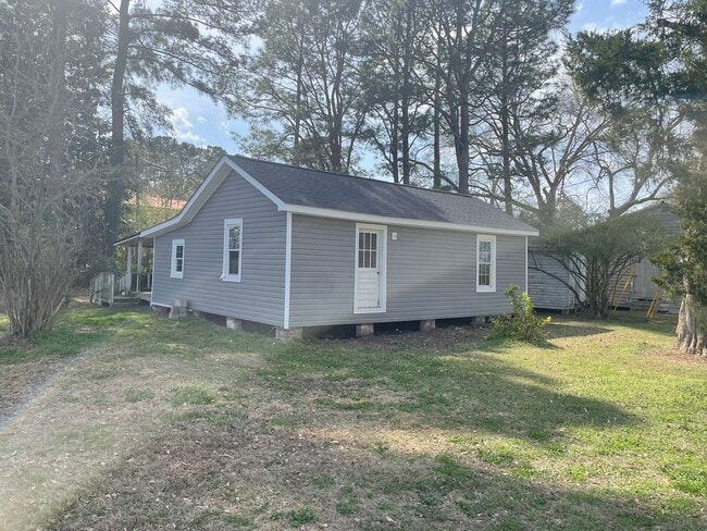 60 Carr Farm Rd in Macclesfield, NC - Building Photo - Building Photo