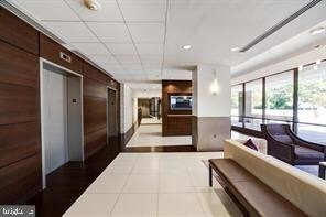 6301 Stevenson Ave-Unit -510 in Alexandria, VA - Foto de edificio - Building Photo