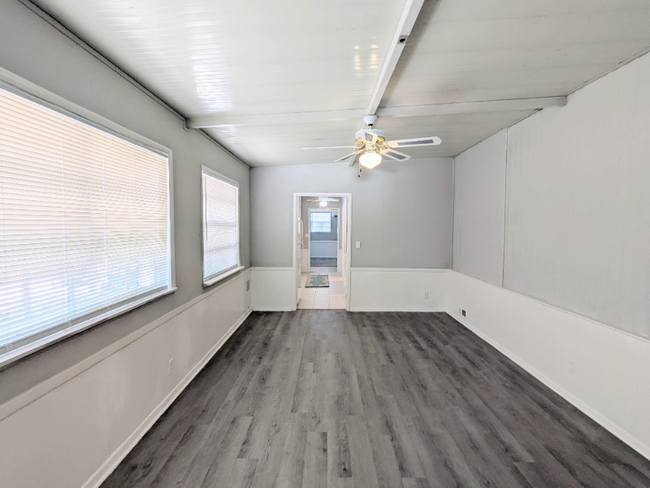 6543 Celeste Ln in New Port Richey, FL - Building Photo - Building Photo