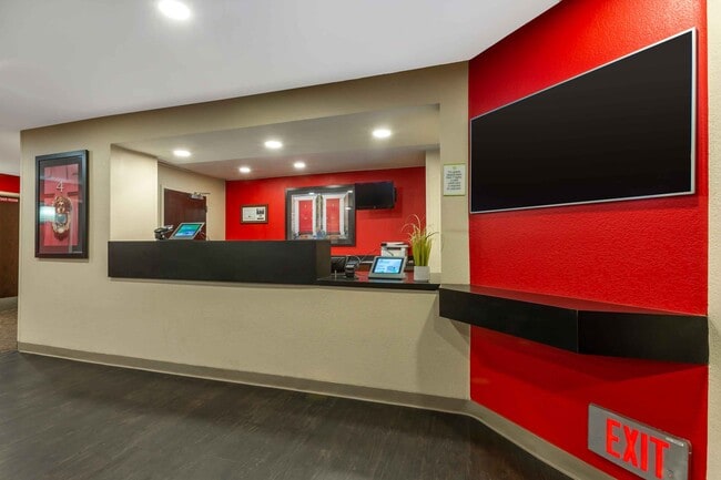 Furnished Studio-Phoenix - Mesa in Mesa, AZ - Building Photo - Building Photo