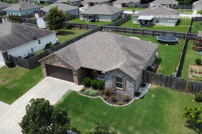 property at 1121 Apollo Dr