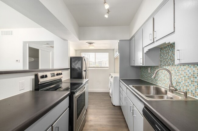 property at 3601 N 5th Ave