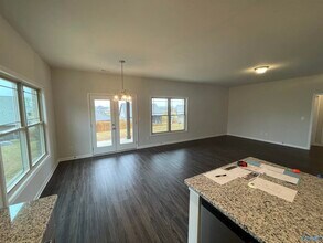 201 Portrait St in Meridianville, AL - Building Photo - Building Photo