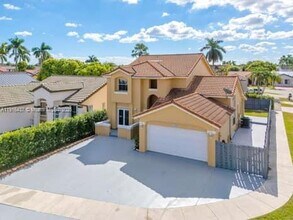 14358 SW 90th St in Miami, FL - Building Photo - Building Photo