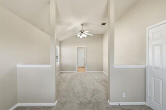 119 Bayliss St in Hutto, TX - Building Photo - Building Photo