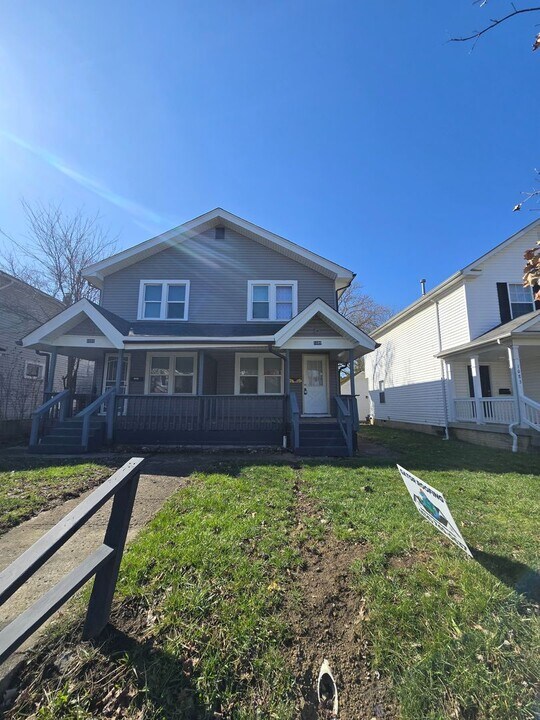 1089-1091 E 21st Ave in Columbus, OH - Building Photo