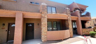 21655 N 36th Ave, Unit 137 in Glendale, AZ - Building Photo