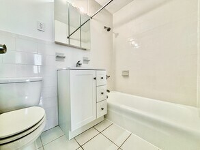 3333 Broadway in New York, NY - Foto de edificio - Building Photo