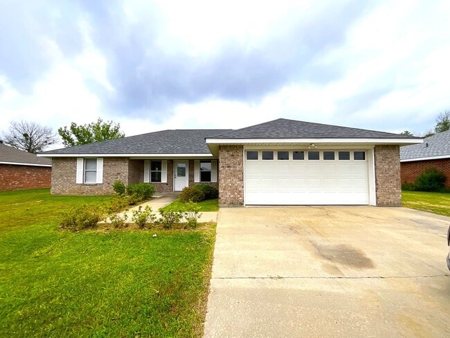 property at 1709 Maplewood St
