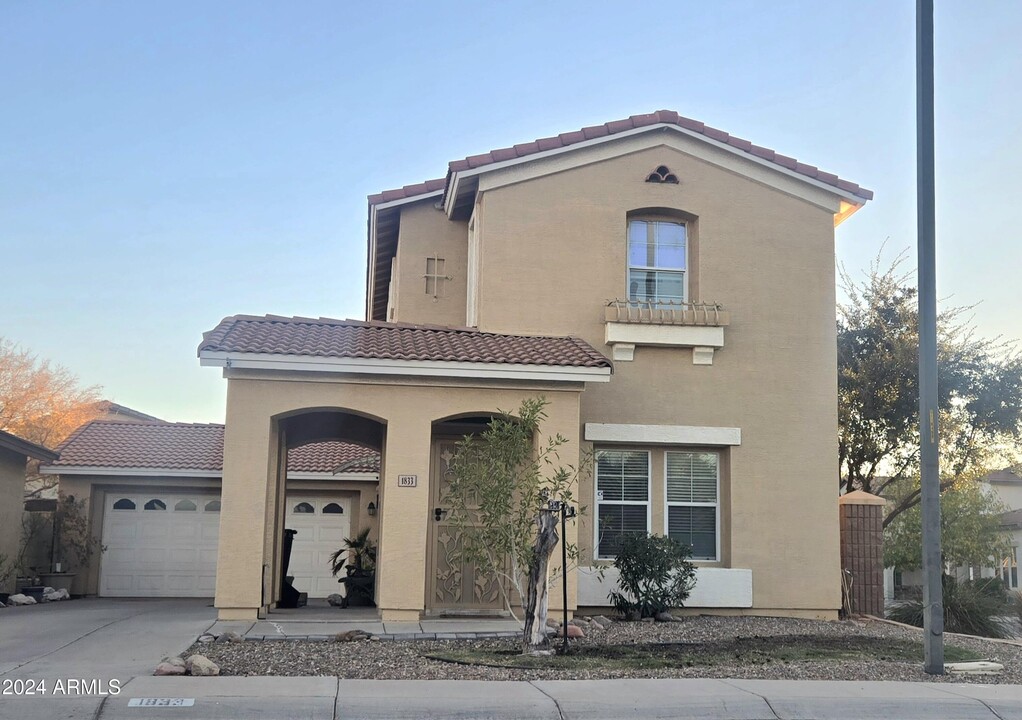 1833 E Del Rio St in Gilbert, AZ - Building Photo