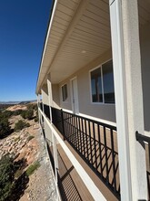 2559 Carmel Canyon Dr in Cedar City, UT - Foto de edificio - Building Photo