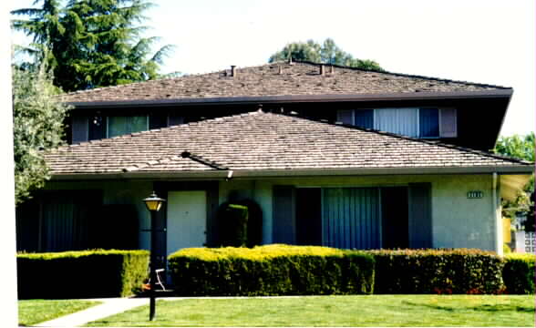 3105 Occidental Dr in Sacramento, CA - Building Photo - Building Photo