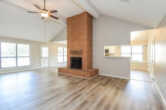 7049 Ivy Pointe Row in Austell, GA - Building Photo - Building Photo