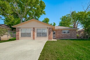 3619 Kilkenny Dr in Houston, TX - Building Photo