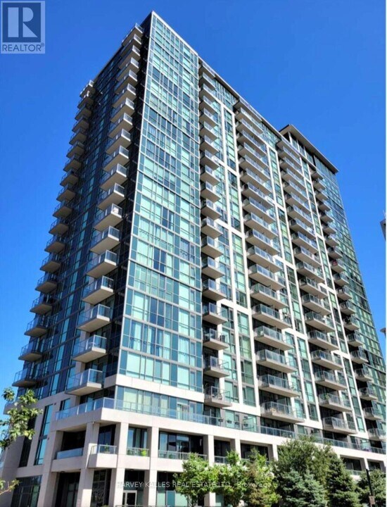 339-339 Rathburn Rd W in Mississauga, ON - Building Photo