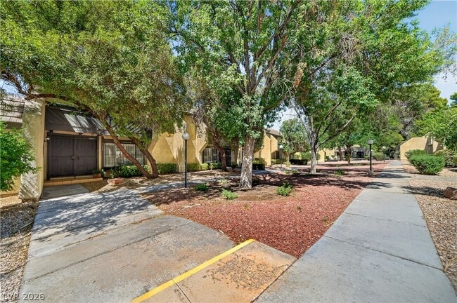 property at 3209 Kinsale Ct