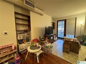 11 W 2nd St in Bethlehem, PA - Building Photo - Building Photo