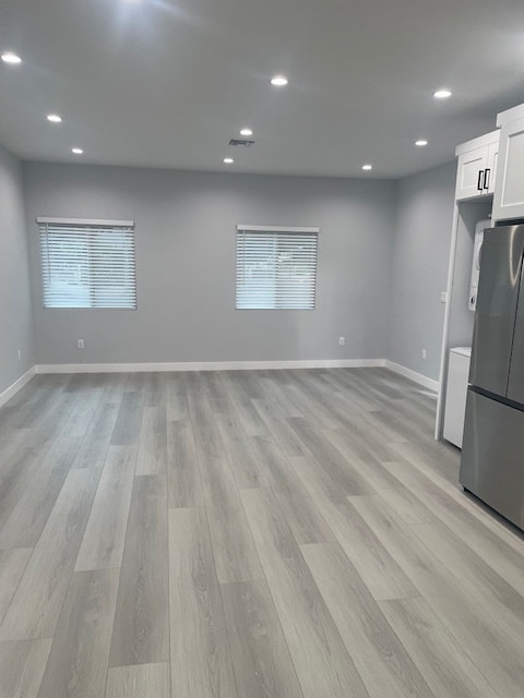 17032 Midwood Dr in Los Angeles, CA - Foto de edificio - Building Photo