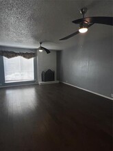 11808 Leisure Dr in Dallas, TX - Building Photo - Building Photo