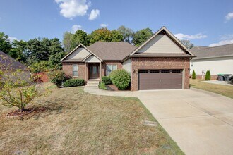 3518 Clover Hill Dr in Clarksville, TN - Building Photo - Building Photo