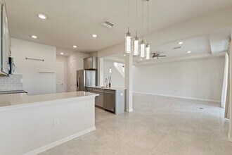 7516 Yale Harbor Dr in Wesley Chapel, FL - Building Photo - Building Photo