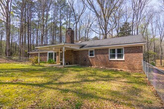 1026 Denney Rd in Cataula, GA - Building Photo - Building Photo