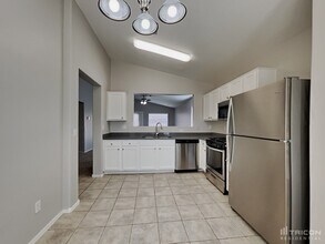 30877 N Coral Bean Dr in San Tan Valley, AZ - Building Photo - Building Photo