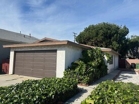 3511 W 147th St in Hawthorne, CA - Building Photo