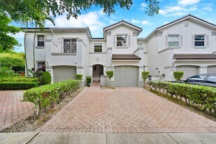 11224 NW 42nd Terrace in Doral, FL - Building Photo