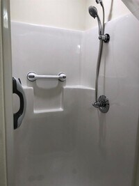 2011 Aldsworth Dr photo'