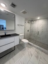 4540 NW 7th St, Unit S2 in Plantation, FL - Building Photo - Building Photo
