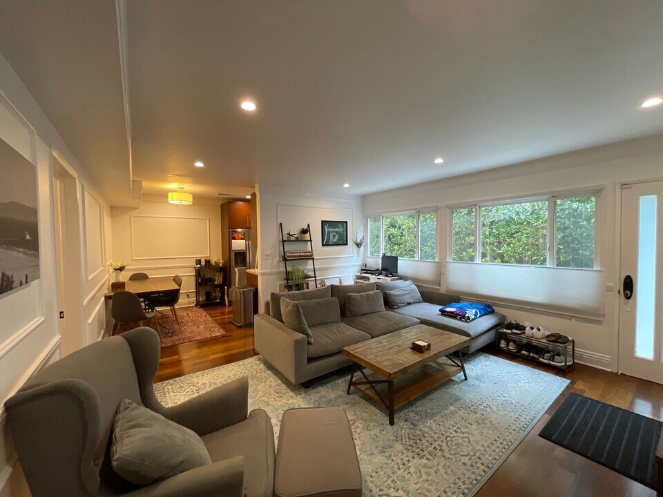 642 Pacific St in Santa Monica, CA - Building Photo