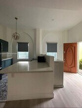 421 Grand Concourse in Miami Shores, FL - Building Photo - Building Photo