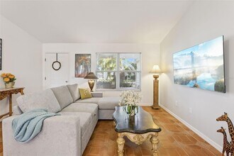 8089 SE 174th Belhaven Loop, Unit UNIT 28 in the Villages, FL - Building Photo - Building Photo