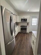 44 Henry St in Kings Park, NY - Building Photo - Building Photo