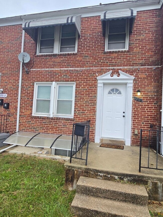 3814 Erdman Ave in Baltimore, MD - Building Photo - Building Photo