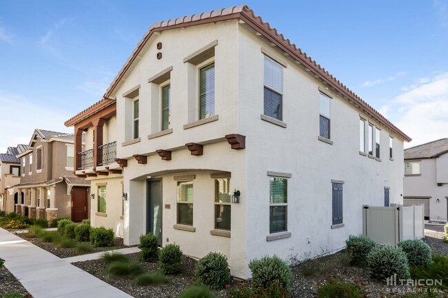 property at 12592 W Lindbergh Dr