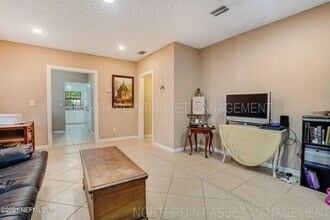 619 Comet St in Jacksonville, FL - Building Photo - Building Photo