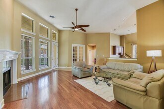 2339 Berwick Dr in Round Rock, TX - Building Photo - Building Photo