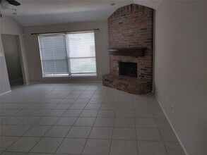 10021 Queens Rd in Frisco, TX - Building Photo - Building Photo
