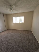 812 S Glendale Ave in Glendale, CA - Building Photo - Building Photo