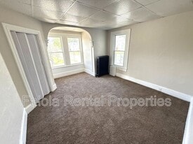 230 N 3rd St in Millville, NJ - Building Photo