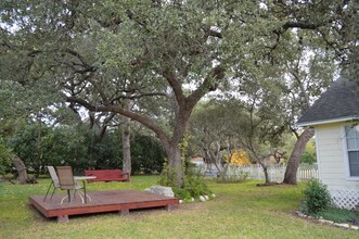 110 Stonegate S in Boerne, TX - Foto de edificio - Building Photo