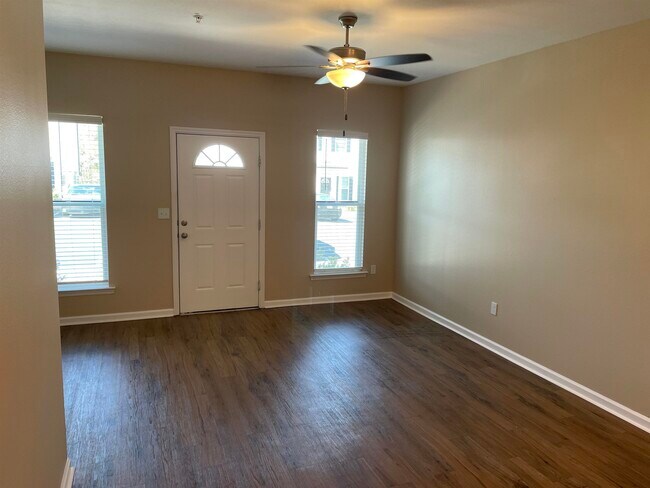 2255 Del Carmel Way in Tallahassee, FL - Building Photo - Building Photo