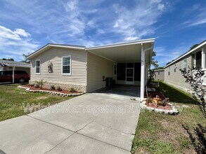 38055 Woodgate Ln in Zephyrhills, FL - Building Photo - Building Photo