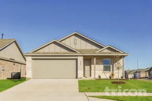 15200 Dancehall Dr in Haslet, TX - Building Photo