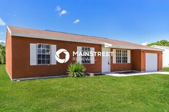 2250 SE Baron St in Fort Pierce, FL - Building Photo - Building Photo