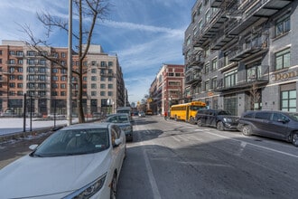 58 Gerry St in Brooklyn, NY - Foto de edificio - Building Photo