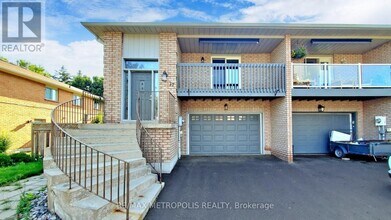 17 Porritt St in Barrie, ON - Building Photo - Building Photo